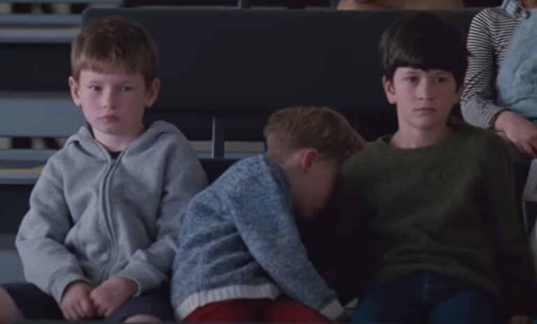 The Smile – Friend Of A Friend